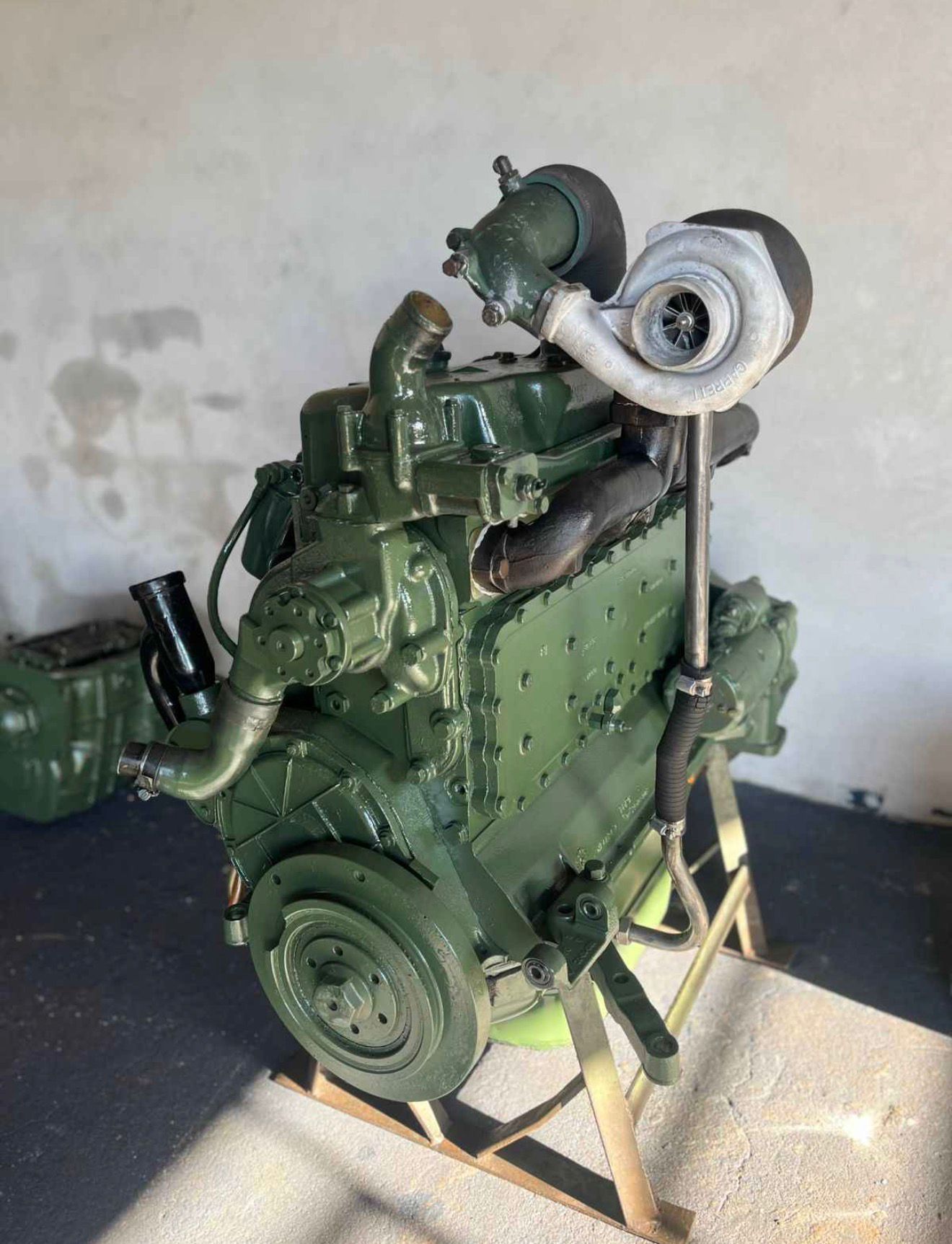Motor Mercedes-Benz OM 352