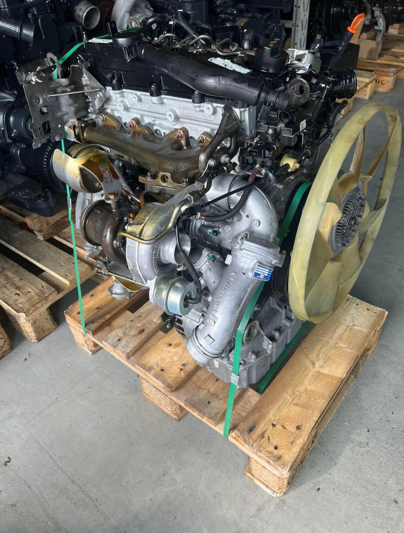 Motor Mercedes-Benz Sprinter 415/515 CDI